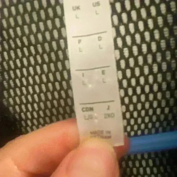 Adidas Mens Climawarm 1/4 zip pullover Hooded Jacket in black size Large - Picture 10 of 10